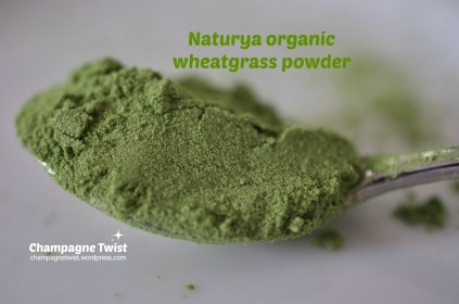 Naturya organic wheatgrass powder - champagnetwist.wordpress.com
